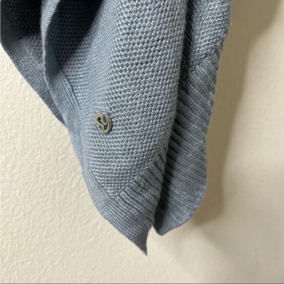 Lululemon flow cape sweater - Picture 11 of 11